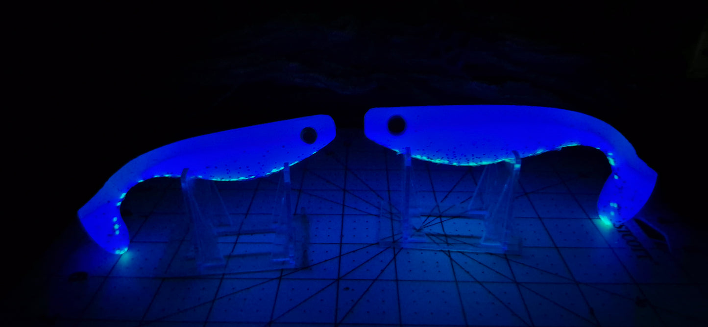 2 pack of Azilla's pack 7