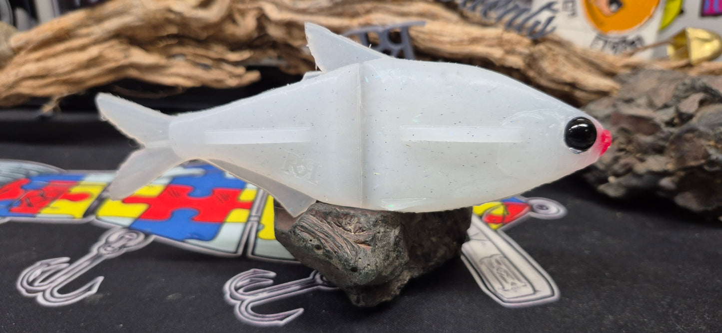 Product tester New The Izzy Shad Soft glide 6