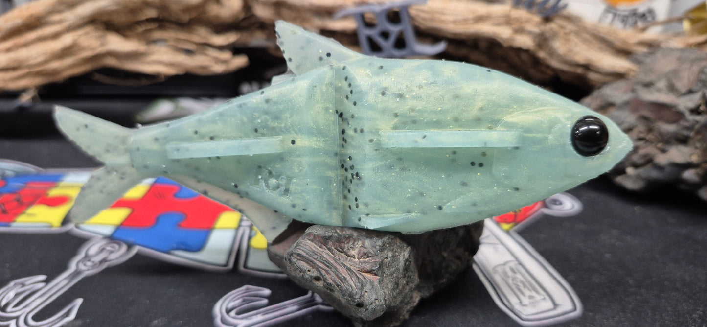 Product tester New The Izzy Shad Soft glide 8